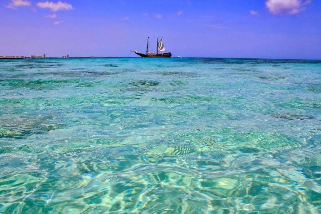 New! Cozy 1 Bedroom Condo- Gold Coast, Noord ARUBA Palm Beach Buitenkant foto