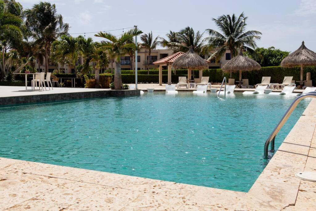 New! Cozy 1 Bedroom Condo- Gold Coast, Noord ARUBA Palm Beach Buitenkant foto