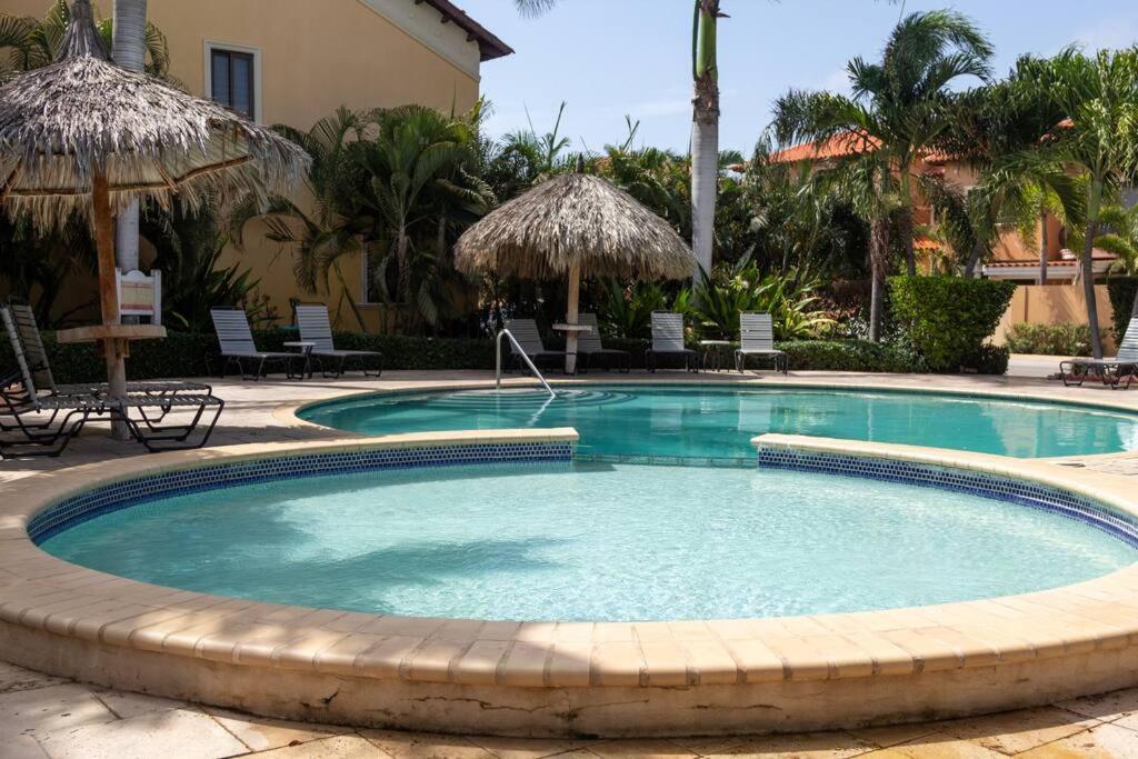 New! Cozy 1 Bedroom Condo- Gold Coast, Noord ARUBA Palm Beach Buitenkant foto
