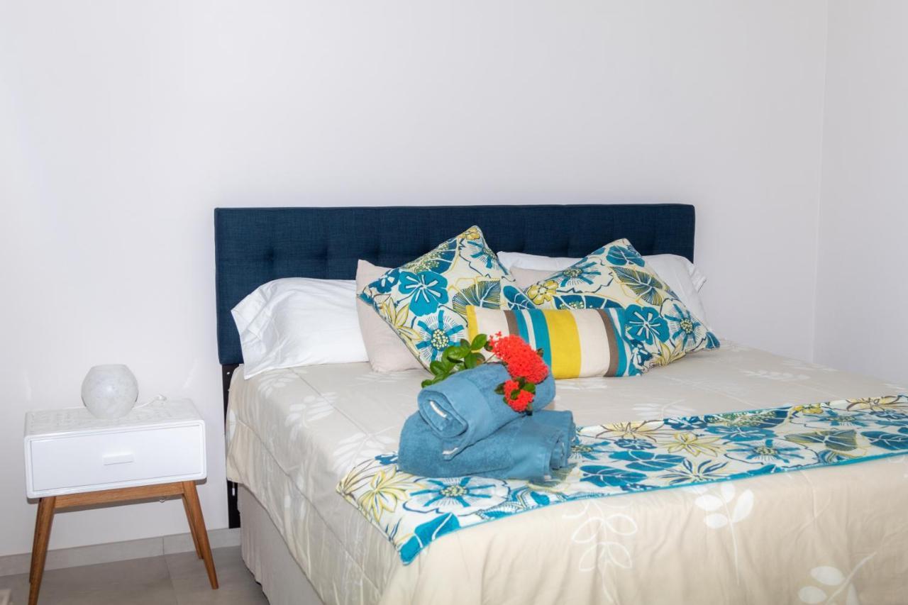 New! Cozy 1 Bedroom Condo- Gold Coast, Noord ARUBA Palm Beach Buitenkant foto